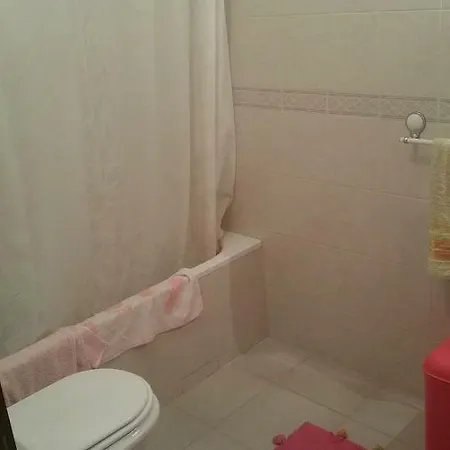 Figueira House Al Apartment *